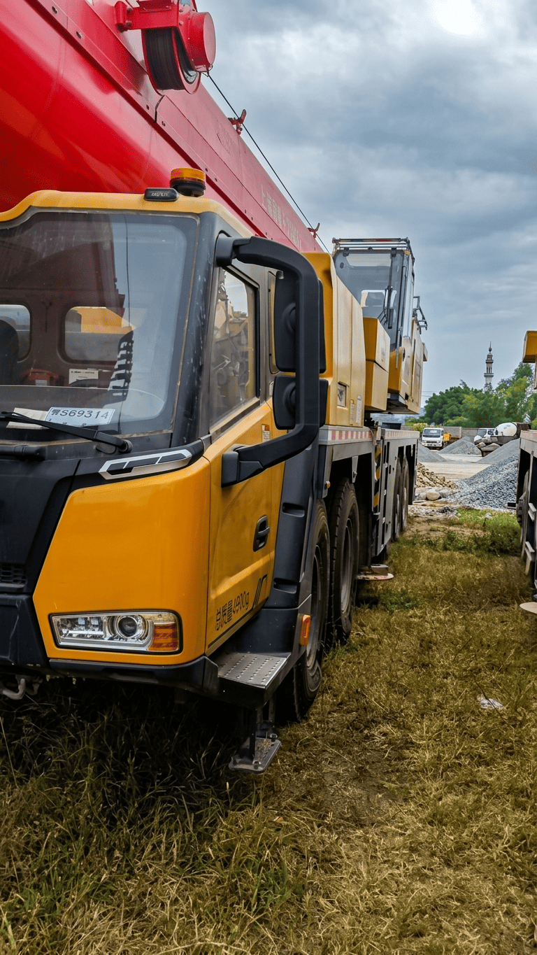 160 Ton Mobile Crane For Sale gallery image