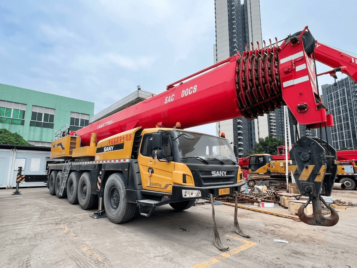 200 Ton Mobile Crane For Sale gallery image