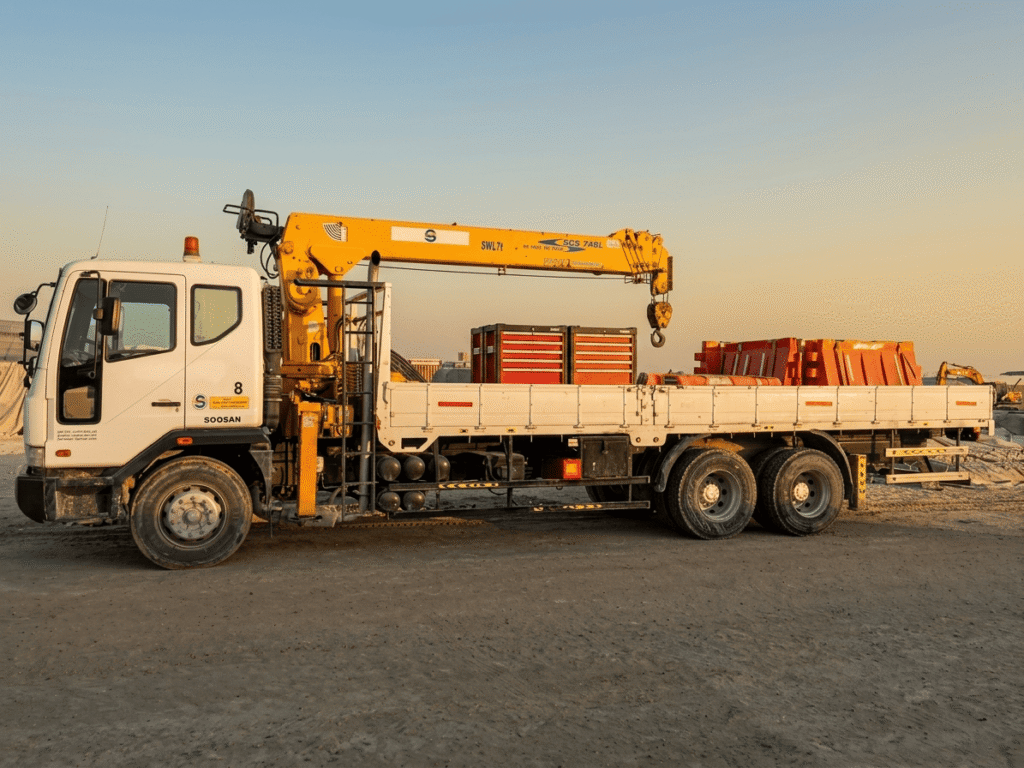 7Ton Hiab for rental